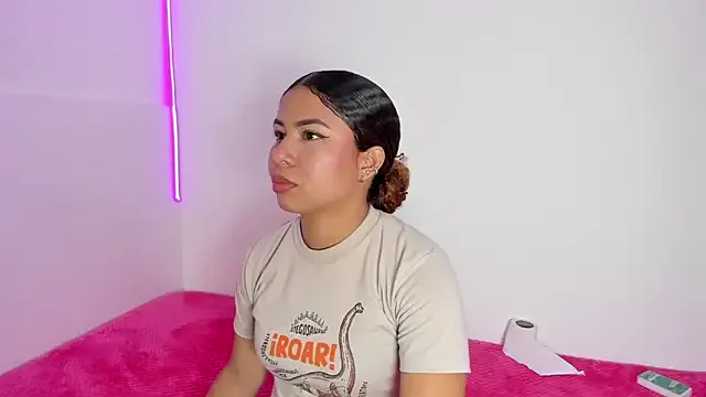 MELINAMARTINS — big plug, I love having it in my ass