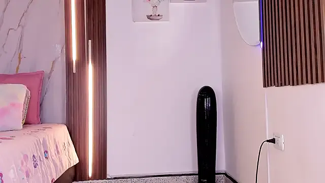 mia_six66 — Slap my tight pussy x10