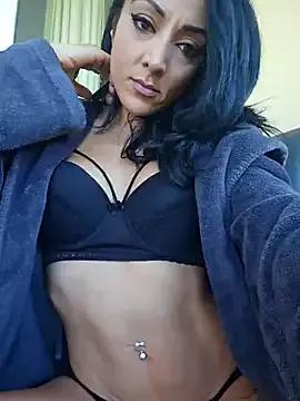 Try naked camwhore Miatemptress69 miatemptress69 from StripChat