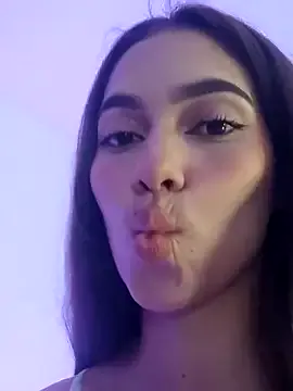 StripChat Michis69 is Freechat Michis69 — Make the doors tremble