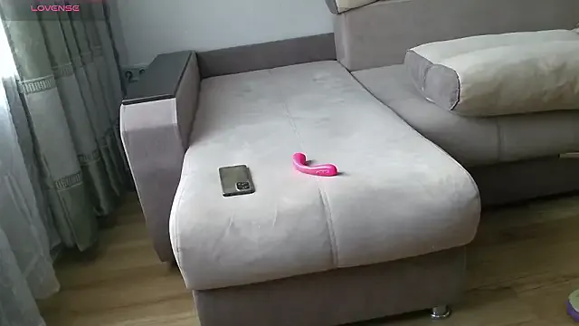 MilaaMilaa — Open ass