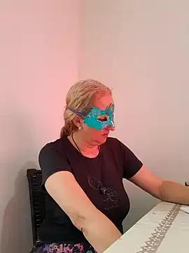 Sweet MILEIDE980 wants you to fuck their body now MILEIDE980 from StripChat