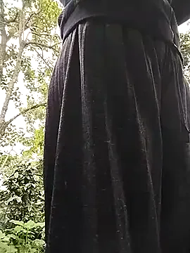 MirandaSingle — Butt Plug in public