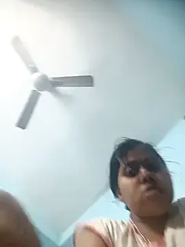 Miss__alone009 — Freechat on StripChat