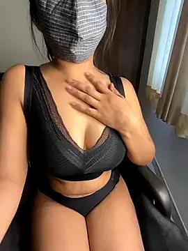 miss_lina from StripChat