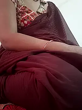 monu_bhabi — Boobs show
