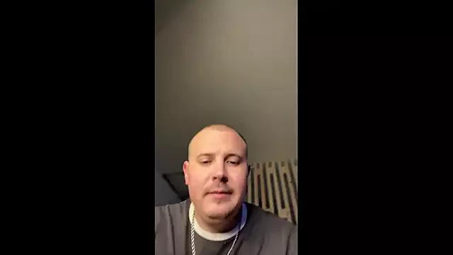 Explore MrMrsRight, they want to masturbate for you MrMrsRight from StripChat