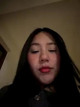 Admire gorgeous model NamiNae NamiNae from StripChat