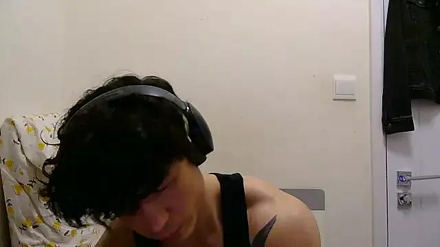 Join Natenatejosh, he wants to masturbate for you natenatejosh from StripChat