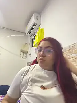 naty_col — Show Bounce Boobs