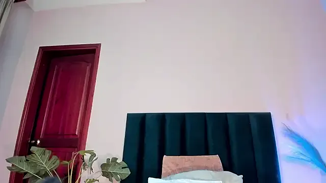 NoraDasilva — Doggy style in panties