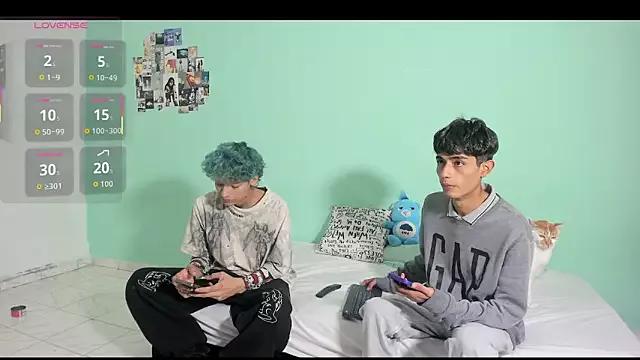 oliverhot2005 from StripChat