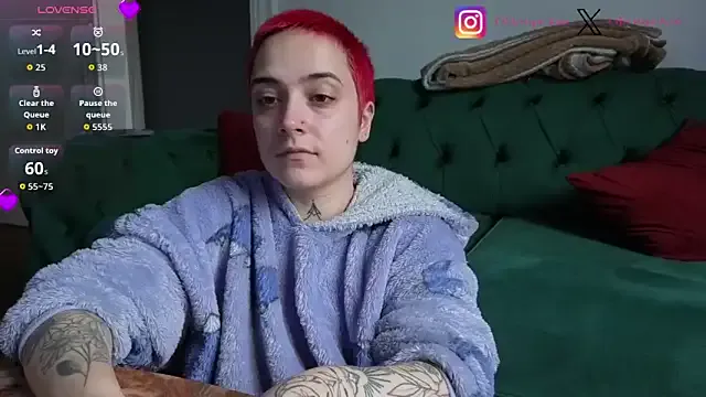 OllympeKaii — METS MOI NUE +  VIDO PORNO CADEAU