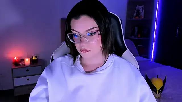 Masturbate to OphelianaRose33, she wants to masturbate for you OphelianaRose33 from StripChat