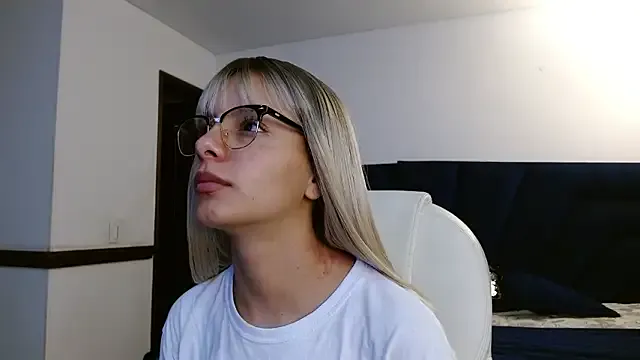 peyton_golden1 — SLAP HARD X3