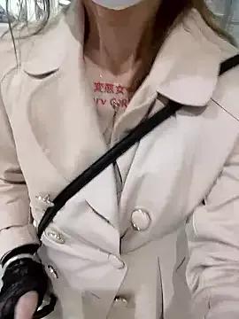 pink-mai from StripChat