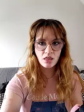 PrincesseMalicia — Je me gode la chatte