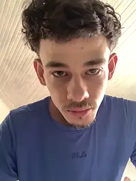 Pytergreensex — plug in the ass and sitting on the tube