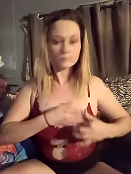 Queen2454 — Let's play, join me private