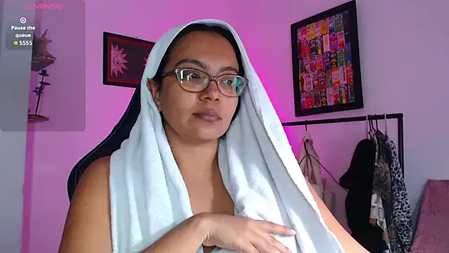 Rachell__420 — INSIDE THICK DILDO