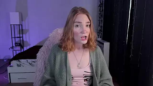 Watch StripChat's ReddHotPipper ReddHotPipper from StripChat