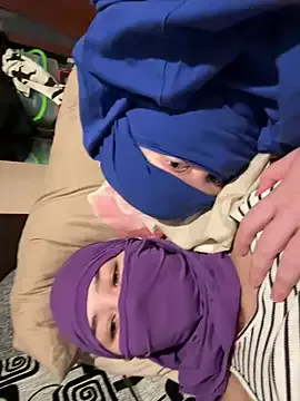 RedMidnight — headstand