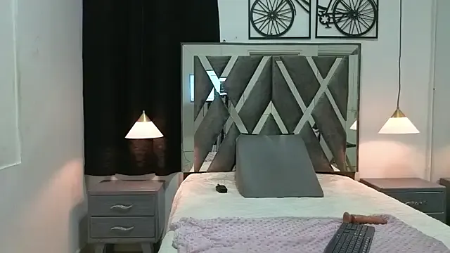 StripChat SalomeWilson is Freechat SalomeWilson — ride dildo