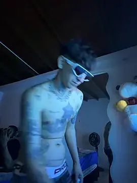 Sam_33_sexy_27 — show cum