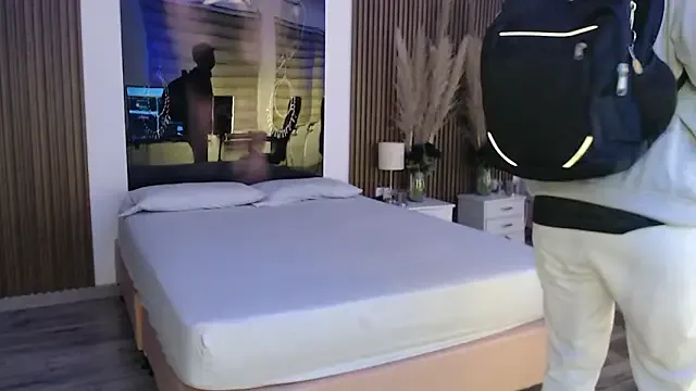 Sam_mansson66 — Play with your fingers, Sammy.