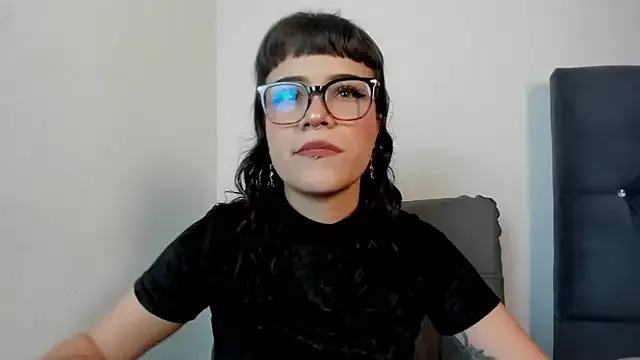 Seijacu — show us your smelly socks