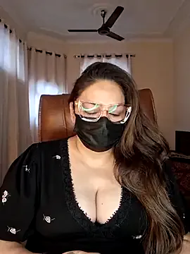 SEXY-Sardarni — Pussy show