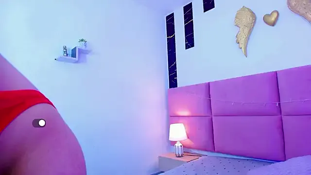 Skyee_angel — show my ass 