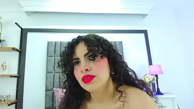 Skyler_Fox_ — Hi Sweetie! 