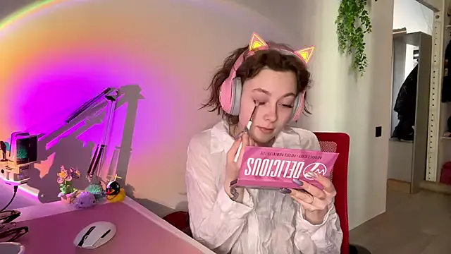 SlunkRear — Touch my kitty through the panties