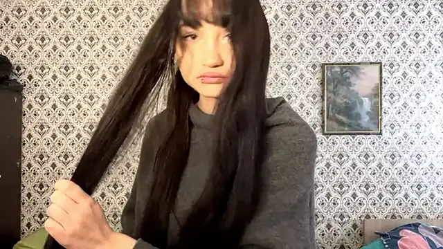 SofiaDreams09 — suck my finger