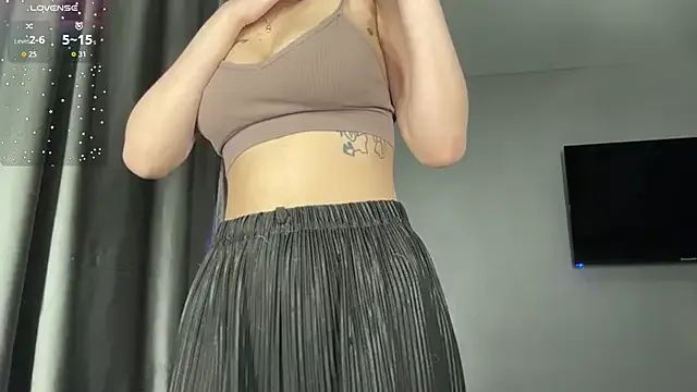 SofyBruno — slaps to my beauty ass