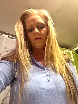 Southern_Bella — GET NAKED/5 FINGER PUSSY/SQUIRT