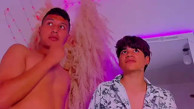 StripChat spicy_adonhis is Group spicy_adonhis — welcome to my room