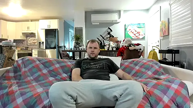 Studmuffin4you — Turn lovense toy on high for 3 minutes