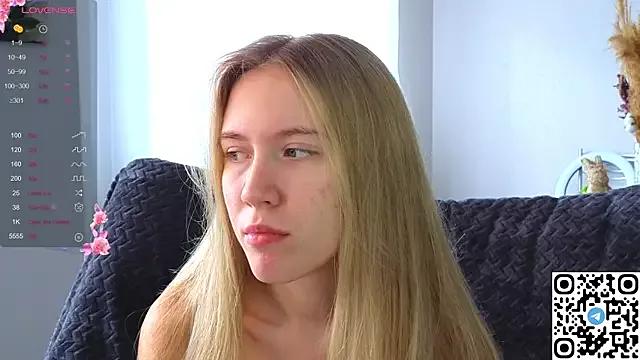 Succubelle from StripChat