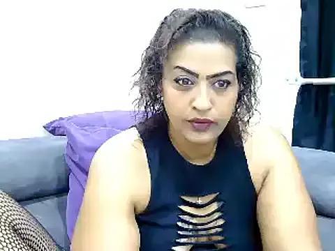 Admire StripChat's THICKNESS28 THICKNESS28 from StripChat