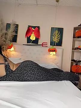 Admire naked model Valerie_lya valerie_lya from StripChat