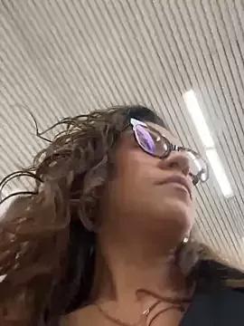 Masturbate to ValeriEvan, she wants to masturbate for you ValeriEvan from StripChat