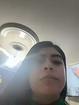 valerysexyy —  panty off +legs open 