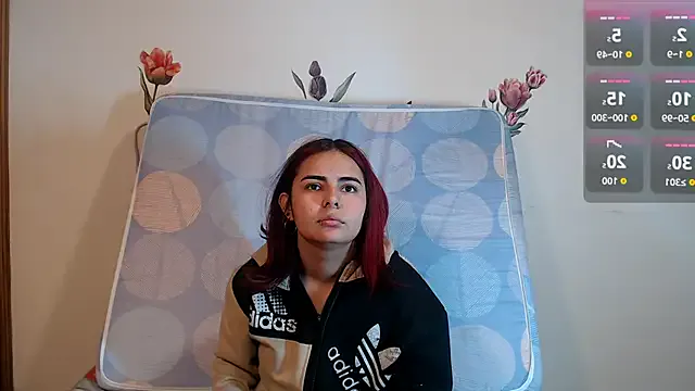 Valeryxs — DOBLE PENETRACIO EN CUATRO...ORGASMO!!!