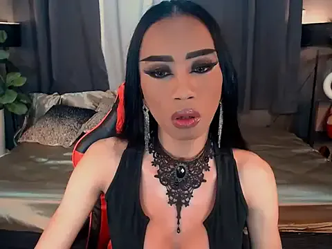 VeshtidaTS — LET ME SURPRISE YOU IN MY PRIVATE SHOW