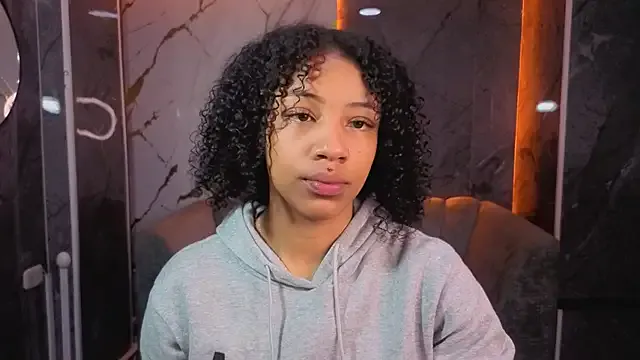 Violeth_b — flash tits oil and bounce 