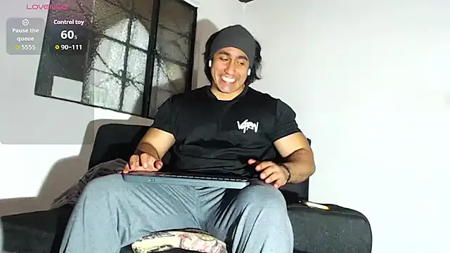 willian_m777 — MAKE ME CUMM