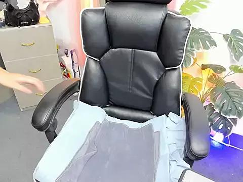 Try Xiao_cute, she wants to masturbate for you Xiao_cute from StripChat