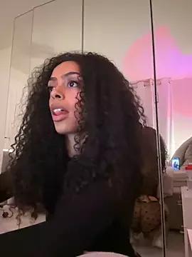 yasmingarcia from StripChat